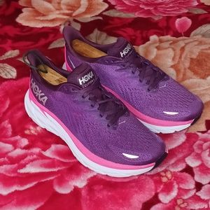 Hoka One Clifton 8 Running/Lifestyle/Medical Field Shoes Size 7 for Women
